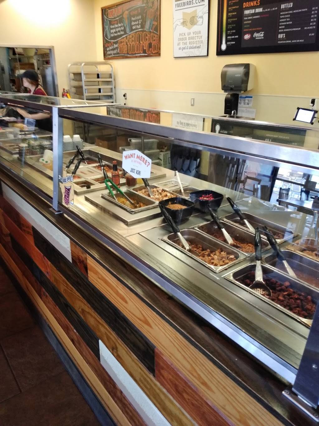 Freebirds World Burrito | restaurant | 10305 Fairway Dr Suite 100, Roseville, CA 95678, USA | 9167911233 OR +1 916-791-1233