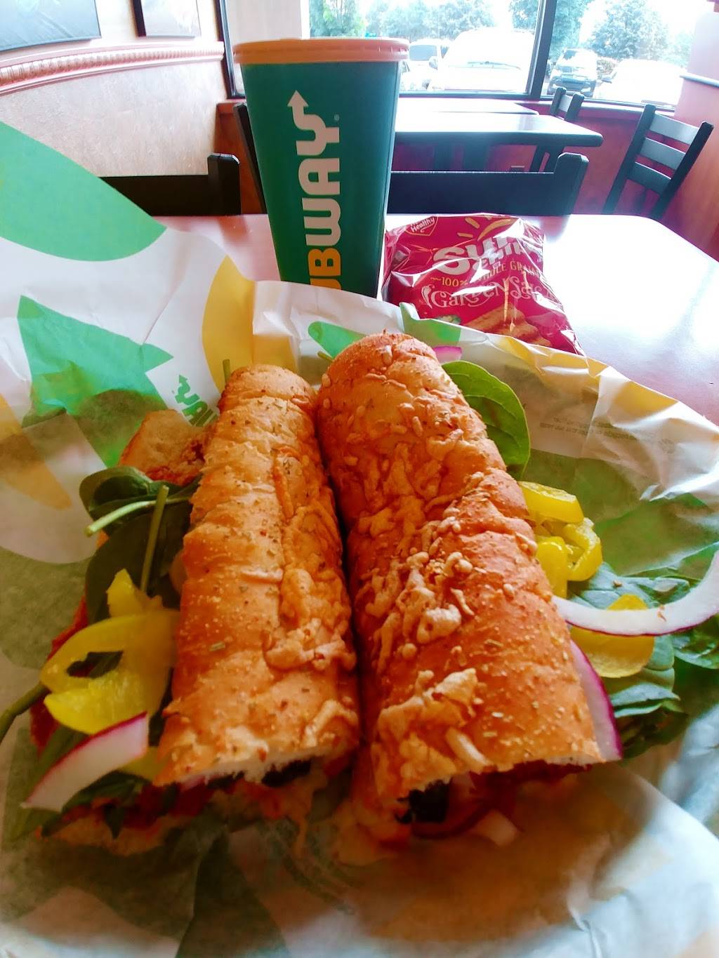 Subway | restaurant | 9290 Lee Rd, Brighton, MI 48116, USA | 8102253105 OR +1 810-225-3105