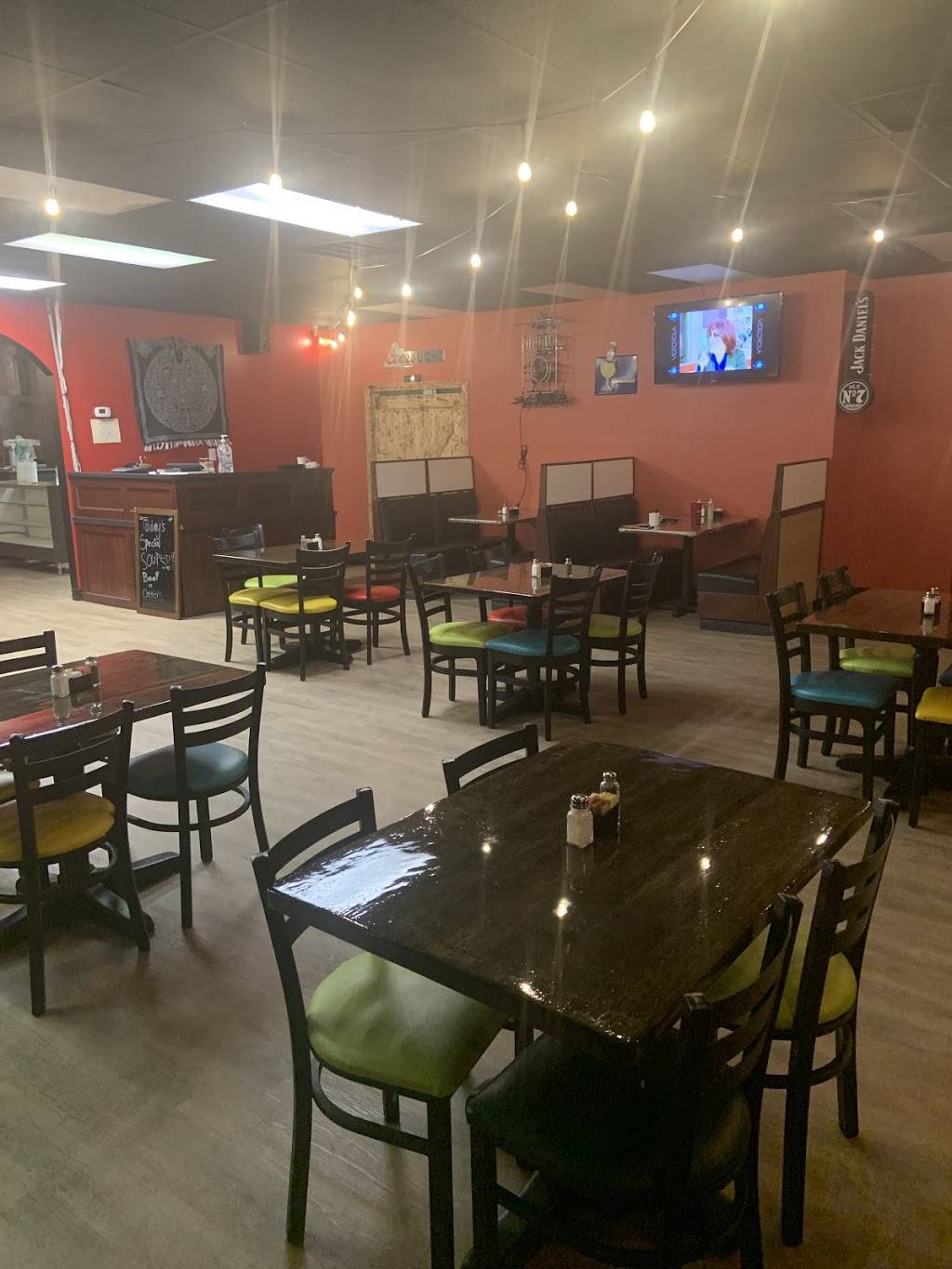 El frijol bar & grill Restaurante Mexicano en Louisville KY, Mex | restaurant | 1999 Brownsboro Rd, Louisville, KY 40206, USA | 5027429456 OR +1 502-742-9456