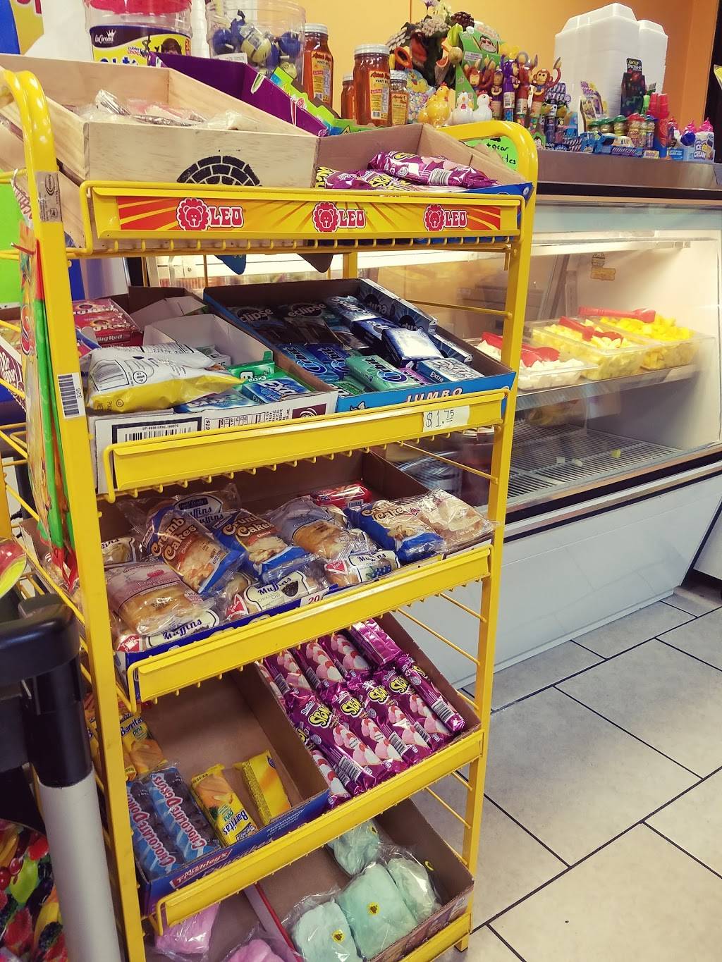 Paleteria La Mexicana | restaurant | 525 E Jefferson Blvd, Dallas, TX 75203, USA | 2149433351 OR +1 214-943-3351