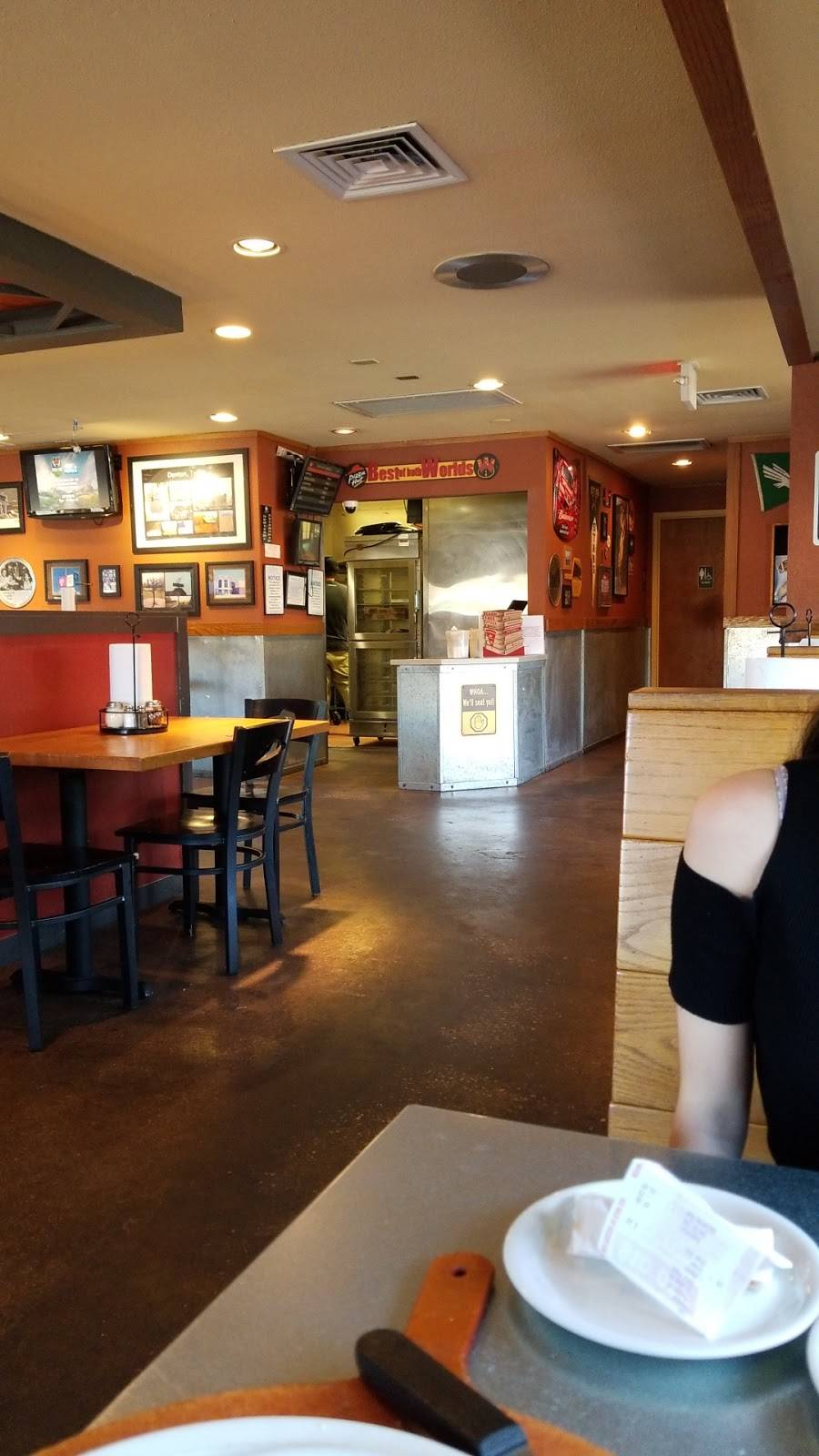 Pizza Hut | meal takeaway | 1600 Teasley Ln, Denton, TX 76205, USA | 9403875544 OR +1 940-387-5544