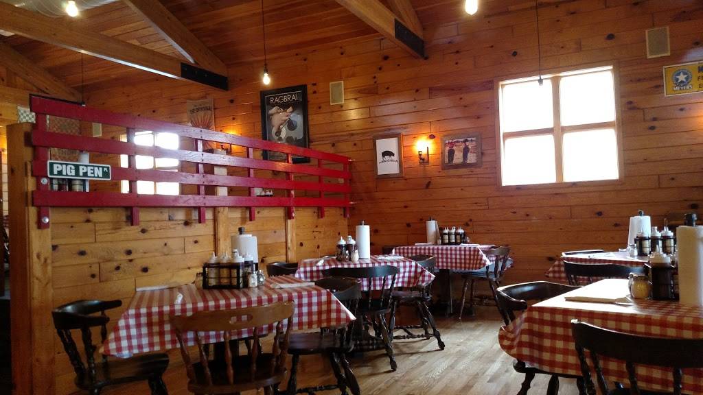 Parker Johns BBQ & Pizza - Menasha | restaurant | 124 Main St, Menasha, WI 54952, USA | 9202156568 OR +1 920-215-6568