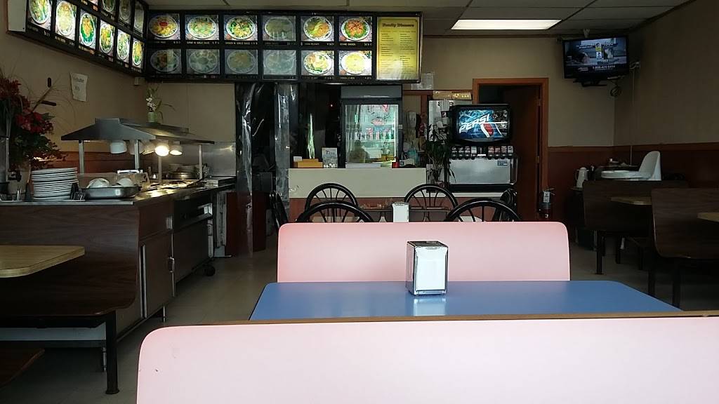 China One | restaurant | 131 S 4th St, DeKalb, IL 60115, USA | 8157569102 OR +1 815-756-9102