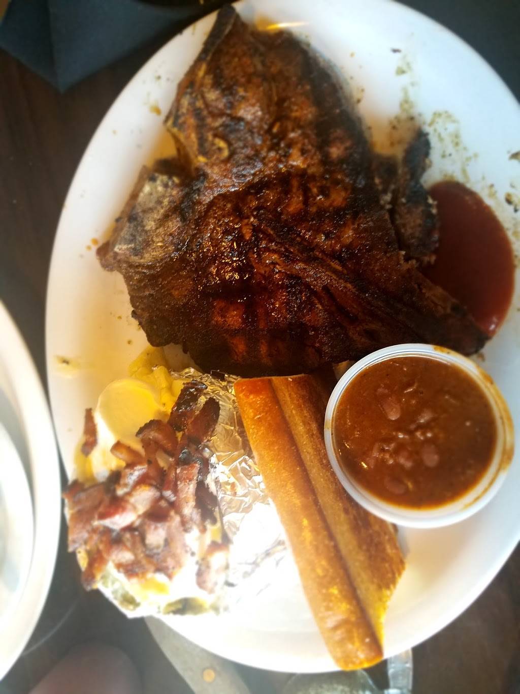 Smalleys Roundup Restaurant | restaurant | 1190 S Main St, Salinas, CA 93901, USA | 8317580511 OR +1 831-758-0511