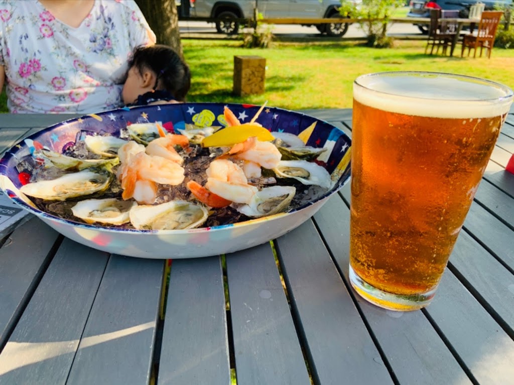 Saltbox Tavern & Table | restaurant | 7 Macys Ln, Nantucket, MA 02554, USA | 7743333814 OR +1 774-333-3814