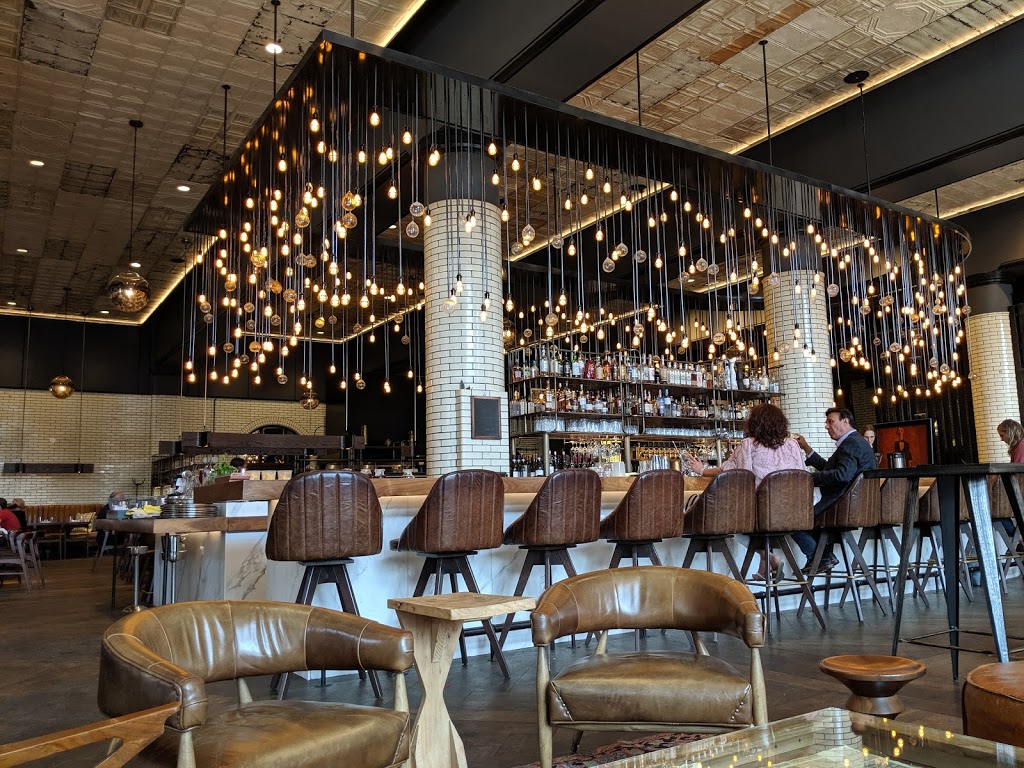 Gateway Deli Cafe | restaurant | 333 W Fort St # 1, Detroit, MI 48226, USA | 3132561900 OR +1 313-256-1900