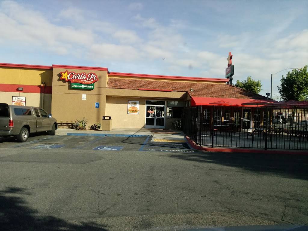 Carls Jr. | restaurant | 2199 Sampson Ave, Corona, CA 92879, USA | 9512797072 OR +1 951-279-7072
