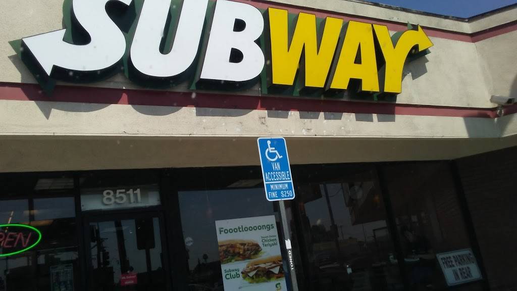 Subway Restaurants | restaurant | 8511 Venice Blvd, Los Angeles, CA 90034, USA | 3105584222 OR +1 310-558-4222
