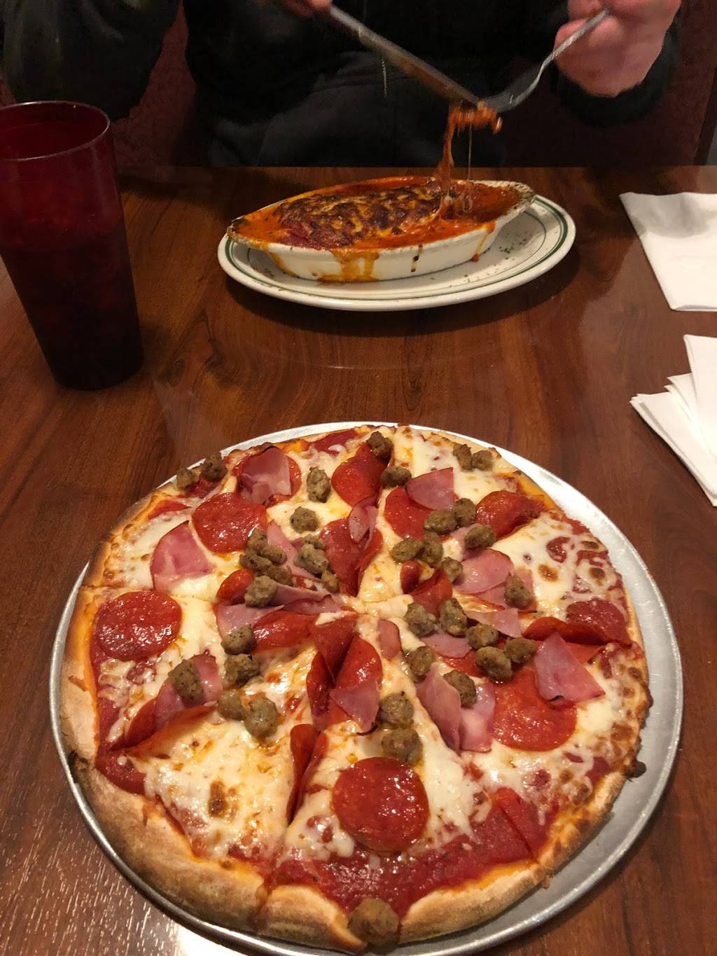 Johnny Russos Italian Restaurant | restaurant | 1335 W Ramsey St, Banning, CA 92220, USA | 9518499131 OR +1 951-849-9131