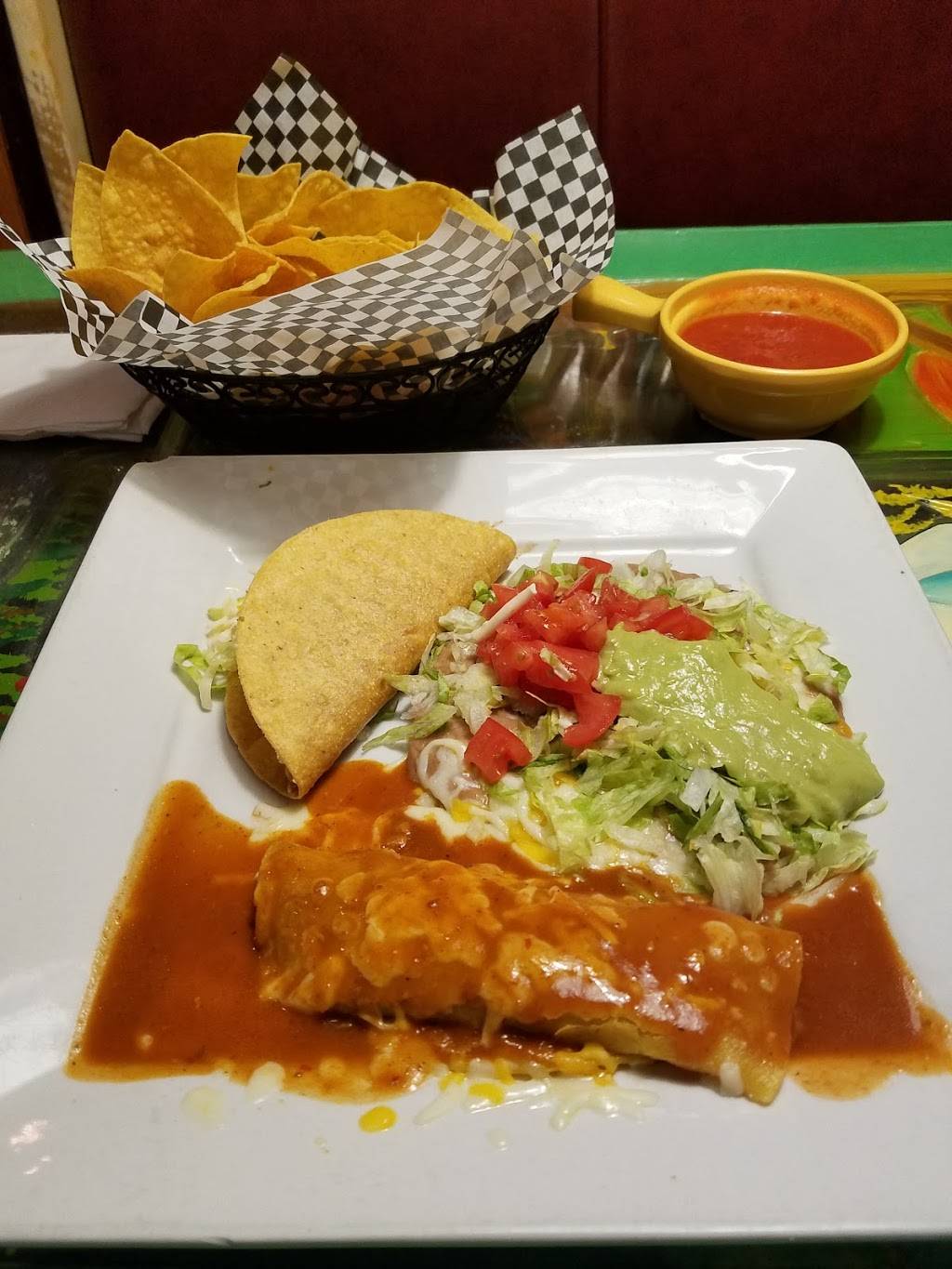 Poblanos Mexican Grill | restaurant | 1828, 203 Pioneer Village Dr, Mountain City, TN 37683, USA | 4237277400 OR +1 423-727-7400