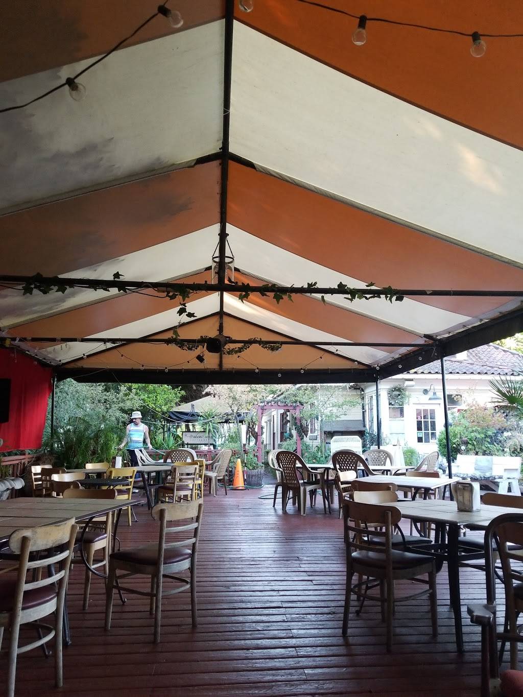 The Queen Bean Coffee House | bakery | 1126 14th St, Modesto, CA 95354, USA | 2095218000 OR +1 209-521-8000