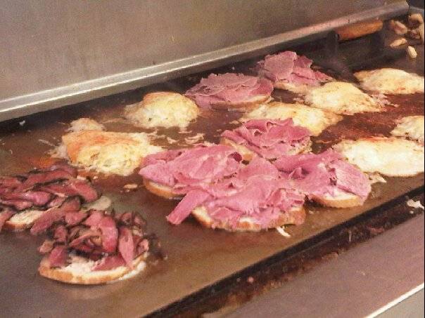 Irv & Karens Hot Pastrami Deli & Restaurant | restaurant | 2114 NJ-88, Brick, NJ 08724, USA | 7328996990 OR +1 732-899-6990