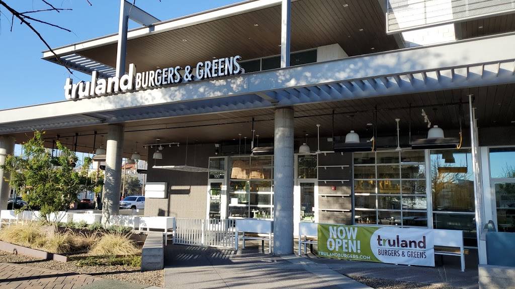 Truland Burgers & Greens | restaurant | 140 N Arizona Ave #100, Chandler, AZ 85225, USA | 4805977806 OR +1 480-597-7806
