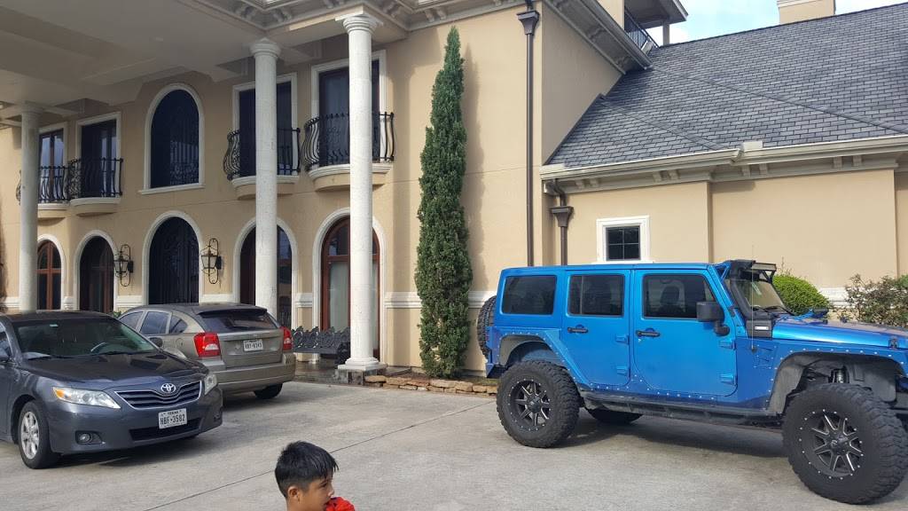 La Playa El Cuco | restaurant | 4934 Fulton St, Houston, TX 77009, USA | 7136944872 OR +1 713-694-4872