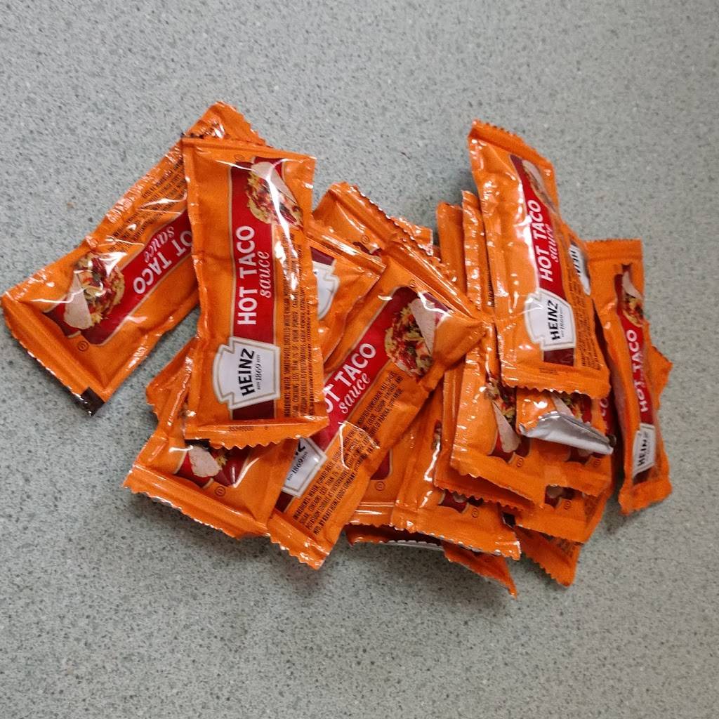 Super Burrito Express | restaurant | 9019 N Lombard St, Portland, OR 97203, USA | 5032832181 OR +1 503-283-2181