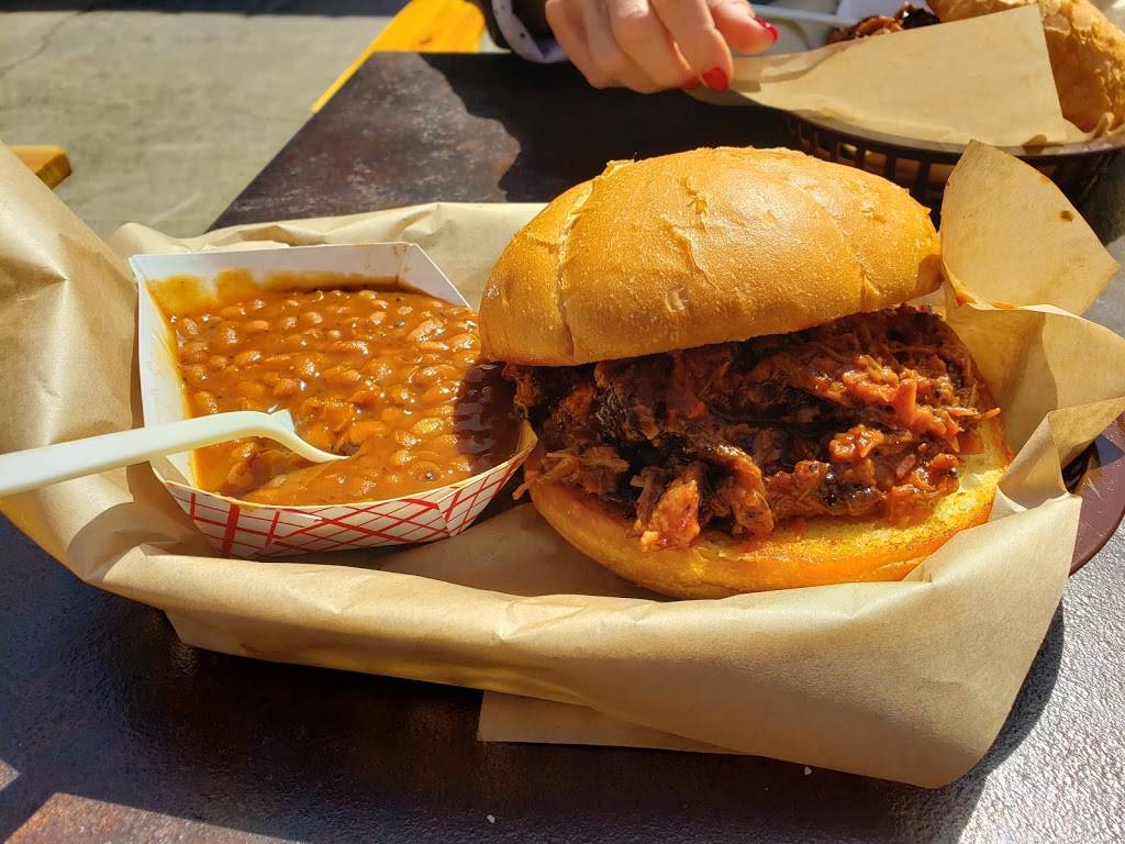 Bark City BBQ | restaurant | 5235 NE Sandy Blvd, Portland, OR 97213, USA | 9712584411 OR +1 971-258-4411