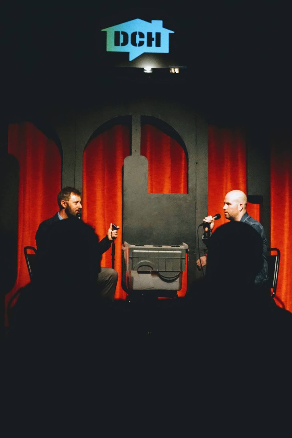 Dallas Comedy House | restaurant | 3036 Elm St, Dallas, TX 75226, USA | 2147414448 OR +1 214-741-4448