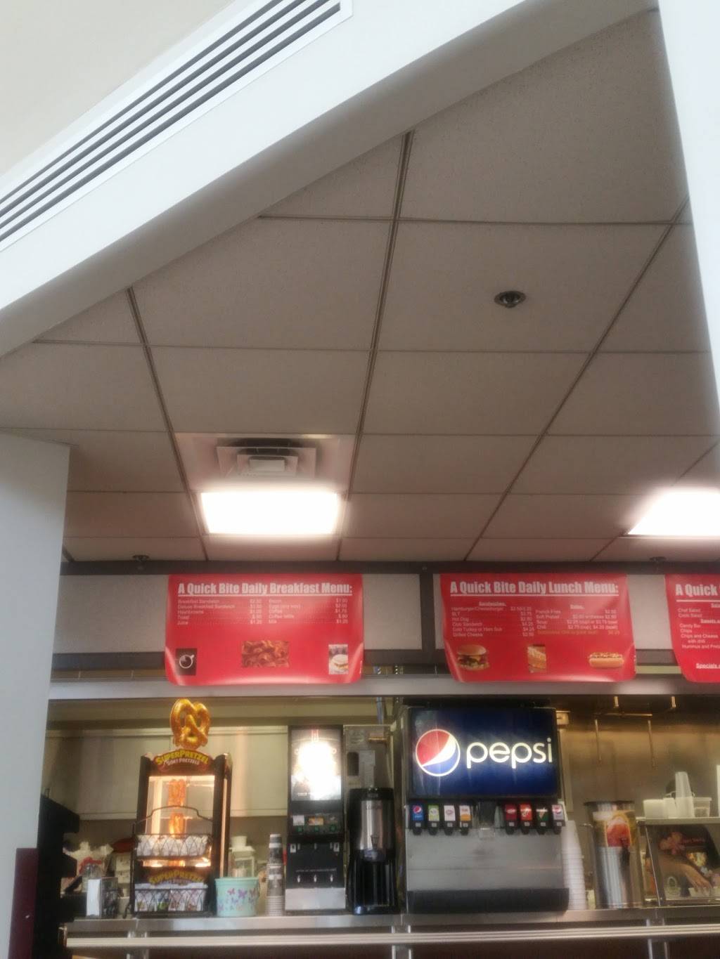 A Quick Bite | restaurant | 157 N Main St, Edwardsville, IL 62025, USA | 6186194109 OR +1 618-619-4109