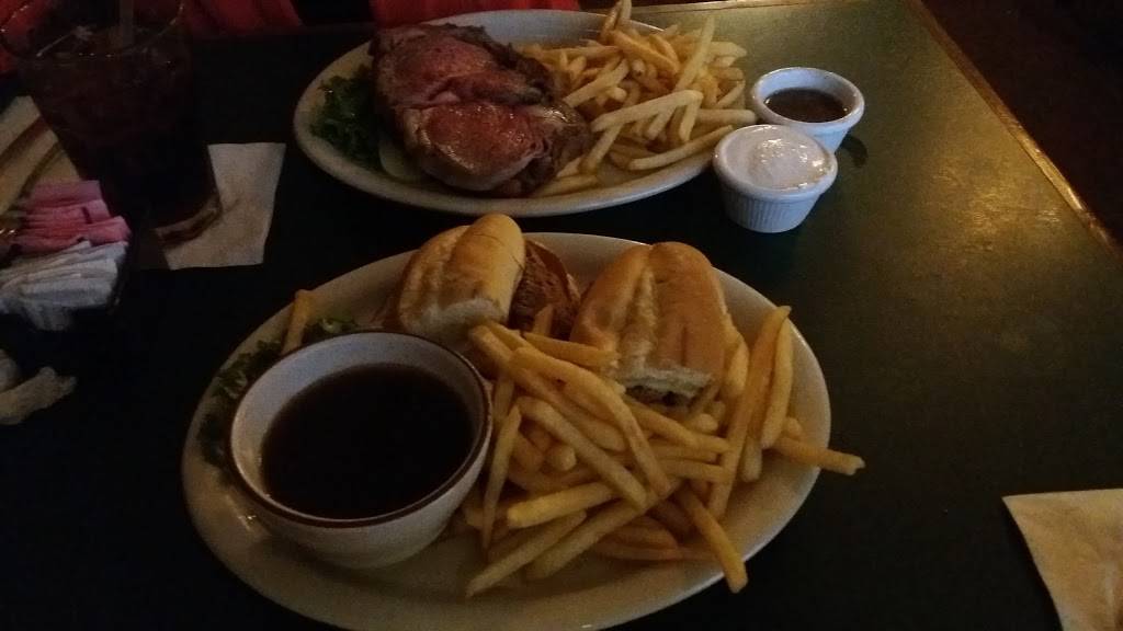 Down Under Restaurant & Pub | restaurant | 1141 Colonnade Center, St. Louis, MO 63131, USA | 3148216818 OR +1 314-821-6818