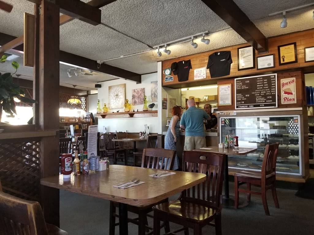 Four ‘N 20 | restaurant | 4723 Laurel Canyon Blvd, North Hollywood, CA 91607, USA | 8187615128 OR +1 818-761-5128