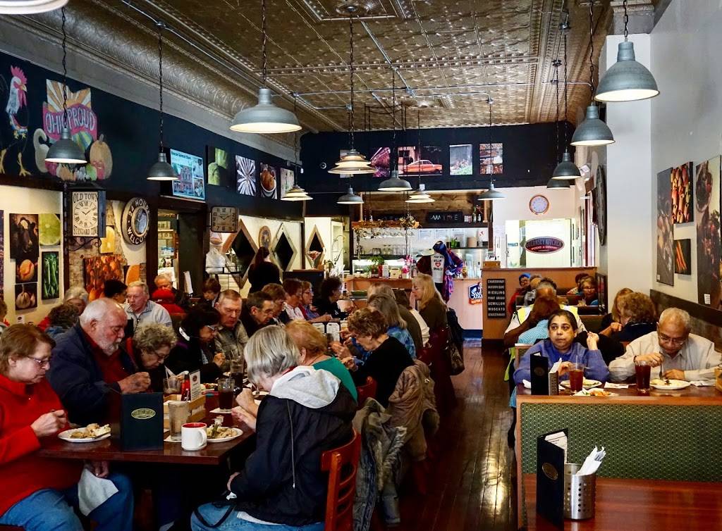 Guernsey Kitchen | restaurant | 709 Wheeling Ave, Cambridge, OH 43725, USA | 7404328990 OR +1 740-432-8990