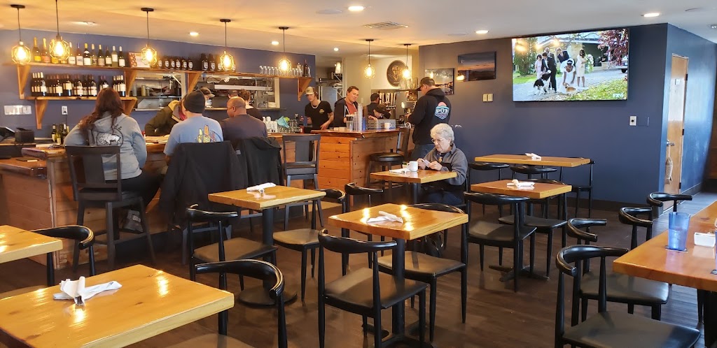 The Pub at Lake Cuyamaca | restaurant | 15027 CA-79, Julian, CA 92036, USA | 7607650077 OR +1 760-765-0077