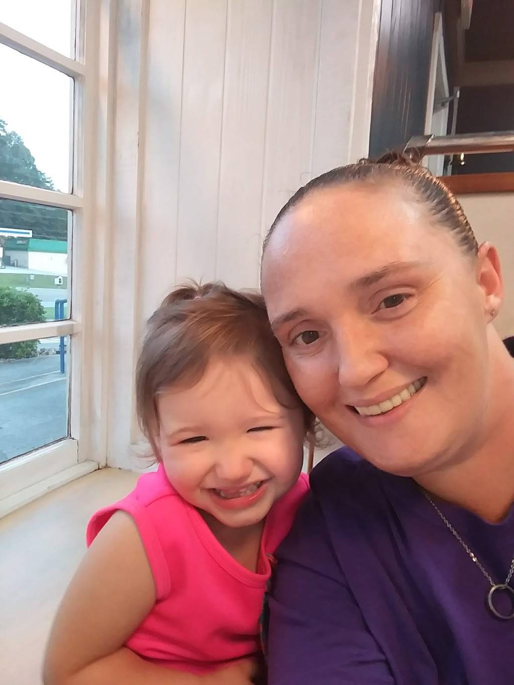 Long John Silvers | restaurant | 1612 S Roane St #7536, Harriman, TN 37748, USA | 8658821708 OR +1 865-882-1708