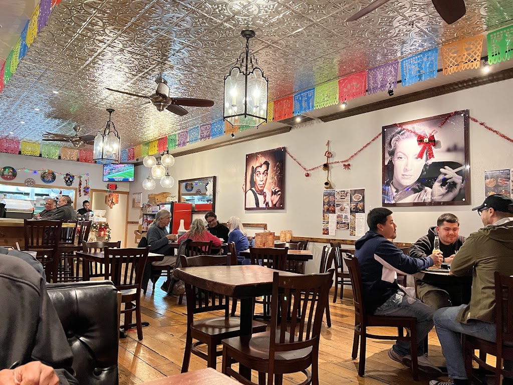 Mi Pueblo Santa Rosa | restaurant | 703 4th St, Santa Rosa, CA 95404, USA | 7078437804 OR +1 707-843-7804