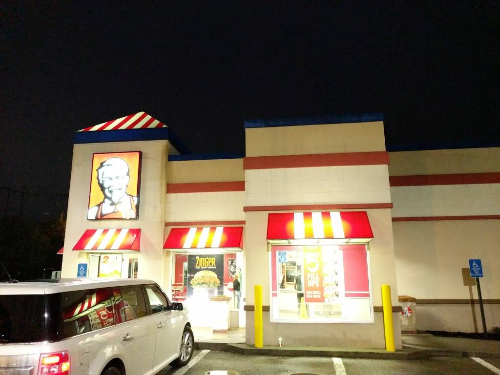 KFC | restaurant | 15 Medway Rd, Milford, MA 01757, USA | 5086342890 OR +1 508-634-2890