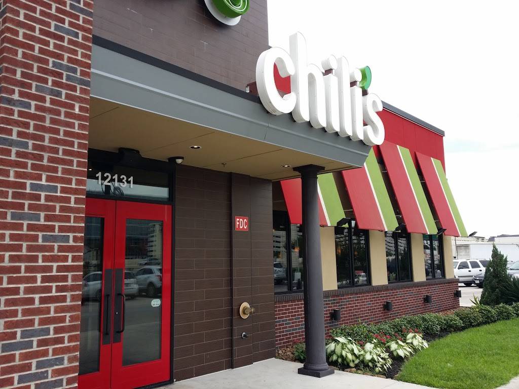 Chilis Grill & Bar | meal takeaway | 12131 Katy Fwy, Houston, TX 77079, USA | 2816797261 OR +1 281-679-7261