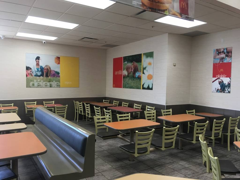 McDonalds | cafe | 3050 Autoroute Félix-Leclerc, Vaudreuil-Dorion, QC J7V 0H1, Canada | 4504244059 OR +1 450-424-4059
