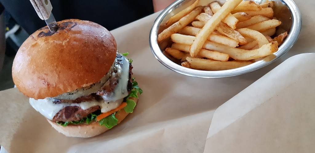 Milnovecientos88 | restaurant | Calle Diez 521, Zona Centro, 22800 Ensenada, B.C., Mexico | 016461740508 OR +52 646 174 0508