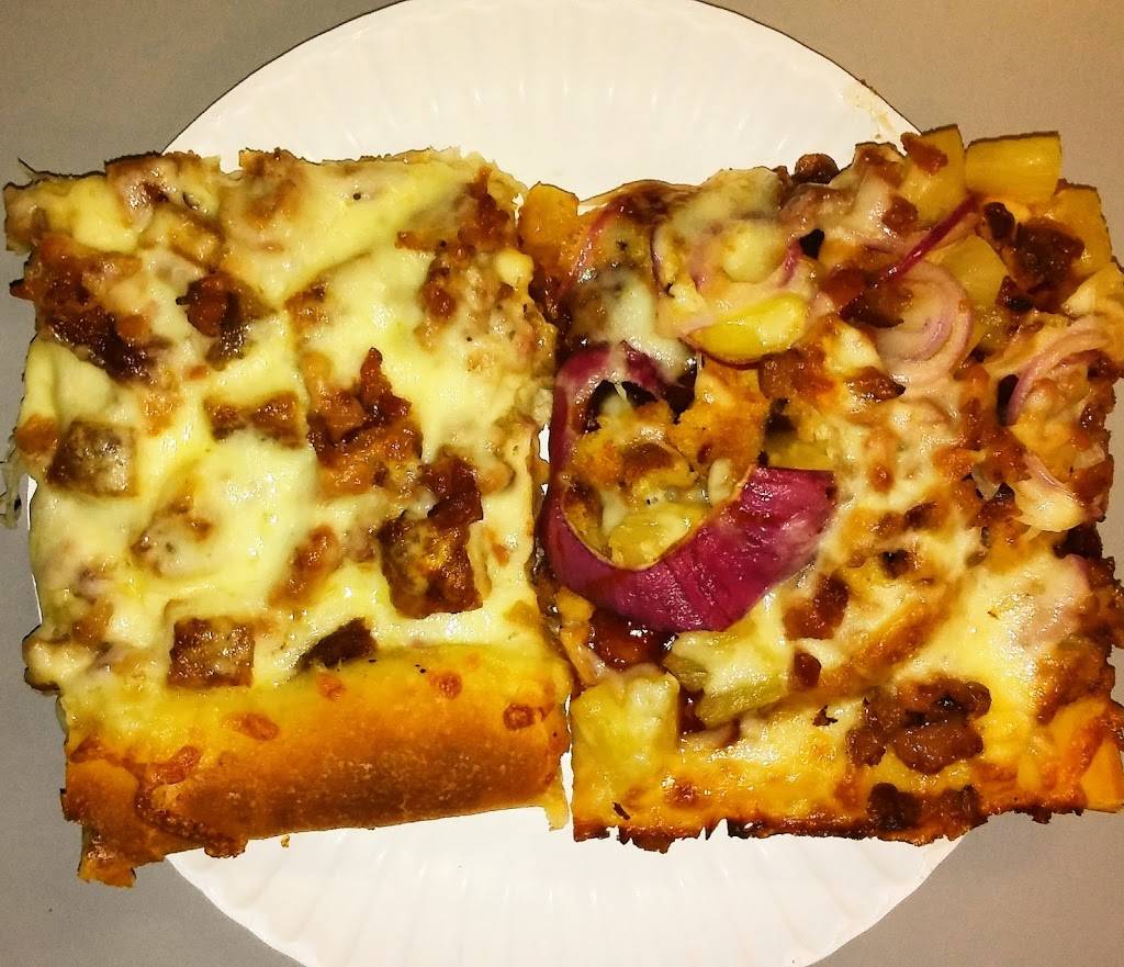 Paveses | restaurant | 86 Vineyard Ave, Highland, NY 12528, USA | 8456918446 OR +1 845-691-8446