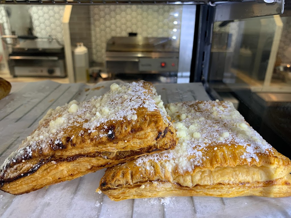 Coffee Ave | cafe | 34-56 33rd St, Queens, NY 11106, USA | 7182556362 OR +1 718-255-6362