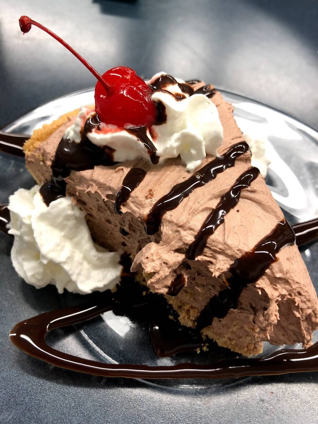 Brick Street Restaurant | restaurant | 448 E O and M Ave, North Vernon, IN 47265, USA | 8125923960 OR +1 812-592-3960