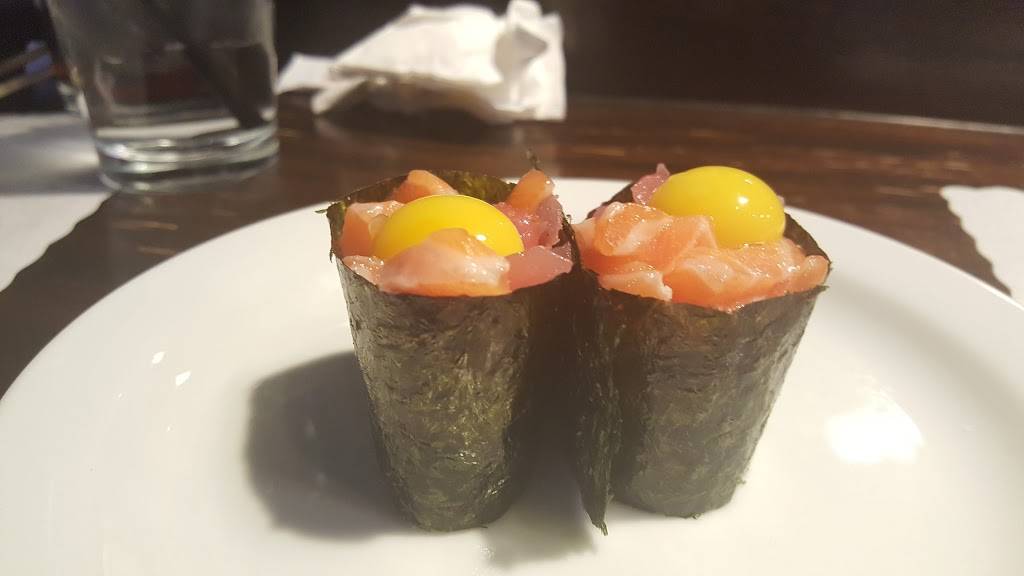 Mr. Sushi | restaurant | 23360 Valencia Blvd, Valencia, CA 91355, USA | 6612543855 OR +1 661-254-3855