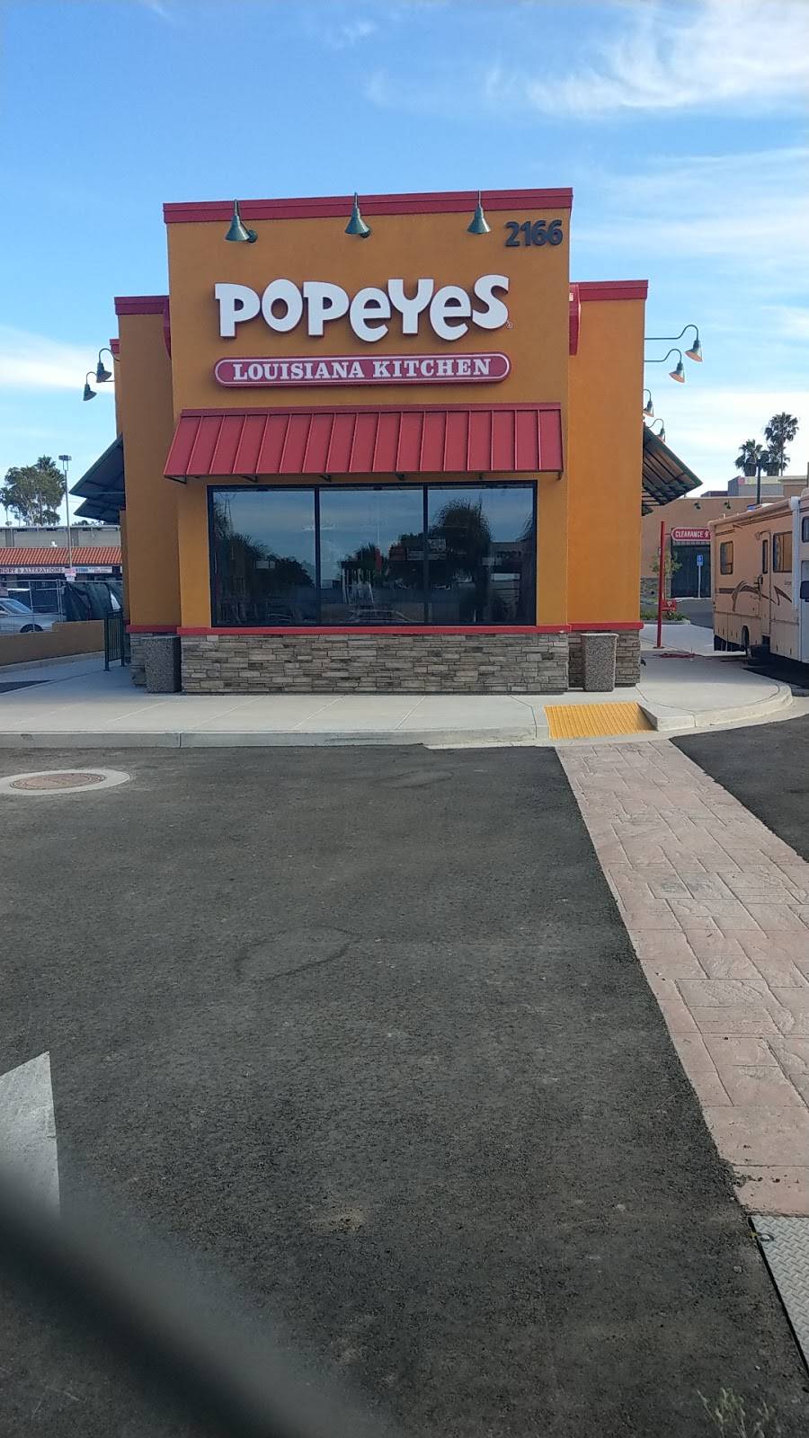 Popeyes Louisiana Kitchen | restaurant | 2166 Pacific Coast Hwy, Lomita, CA 90717, USA | 4243054032 OR +1 424-305-4032