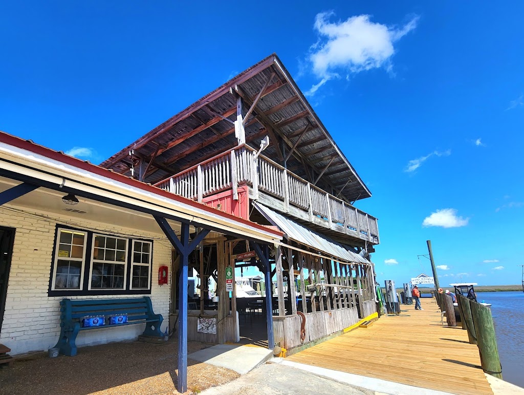 Lil Boys | restaurant | 3308 Mary Walker Dr, Gautier, MS 39553, USA | 2284973141 OR +1 228-497-3141