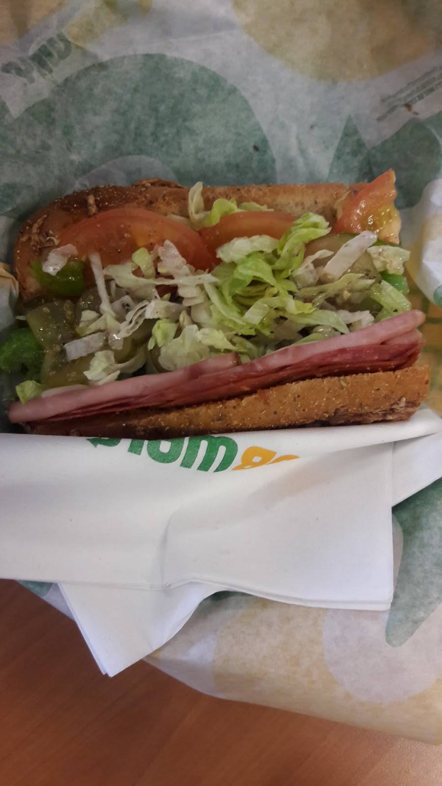 Subway Restaurants | restaurant | Westbluff Plaza, 6994 El Camino Real Suite 100, Carlsbad, CA 92009, USA | 7605790016 OR +1 760-579-0016