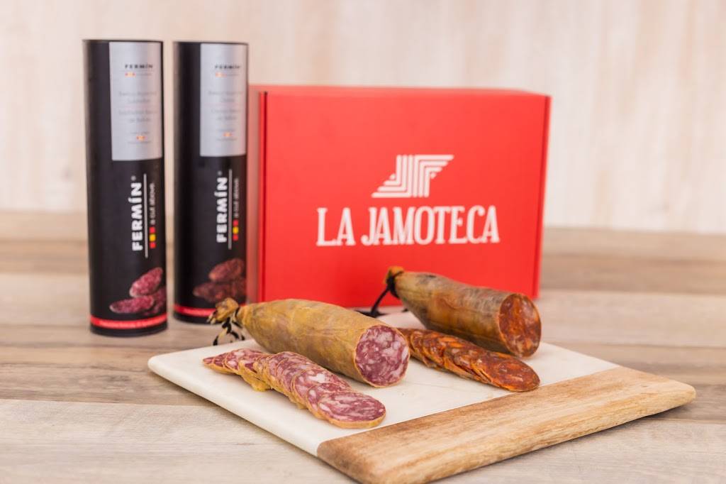 La Jamoteca Inc | restaurant | 7535 N Kendall Dr, Miami, FL 33156, USA | 3059995243 OR +1 305-999-5243