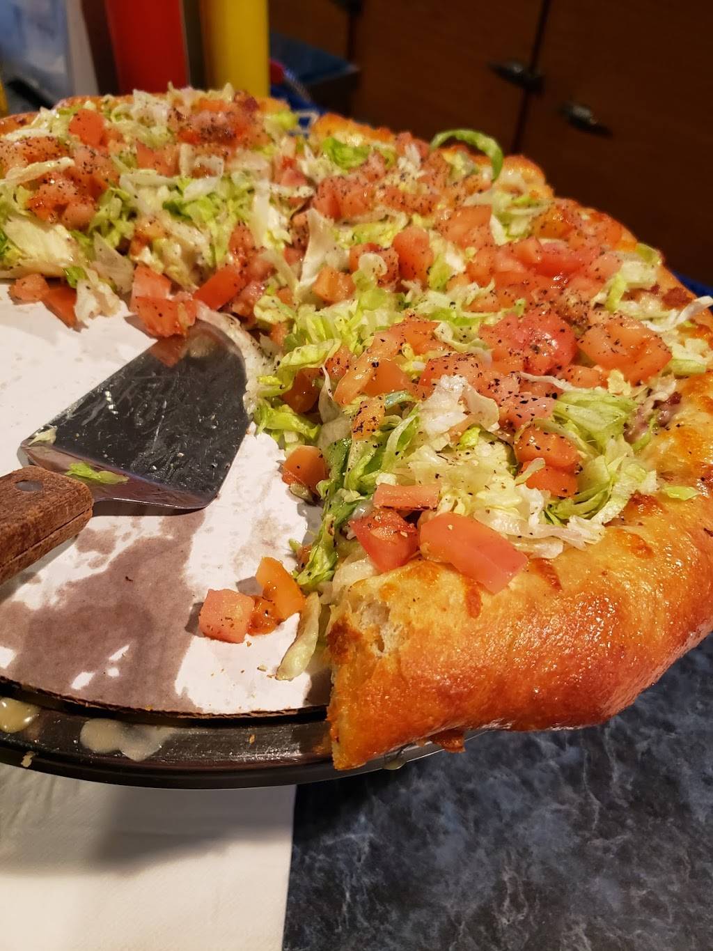 Rapid River Pub | restaurant | 10491 S Main St, Rapid River, MI 49878, USA | 9064746329 OR +1 906-474-6329