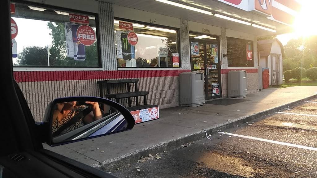 Circle K | meal takeaway | 5324 Meredith St, Portage, MI 49002, USA | 2693237674 OR +1 269-323-7674