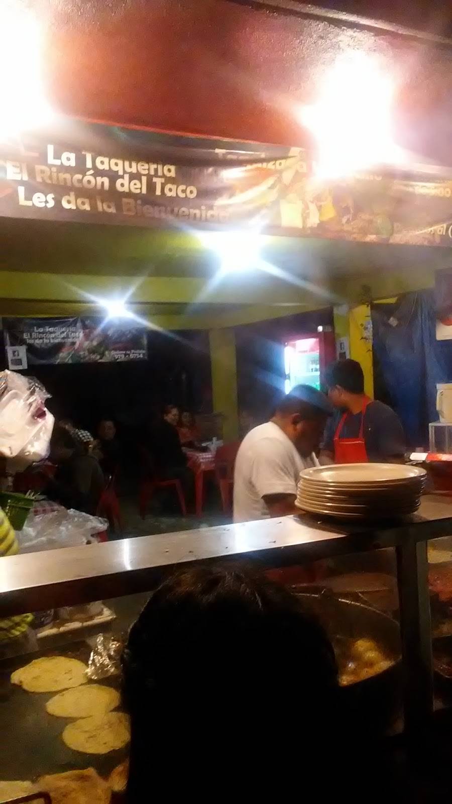 Tacos El Rincon Del Taco. | restaurant | Calle D 317, Roberto de la Madrid, Tijuana, B.C., Mexico | 016643294109 OR +52 664 329 4109