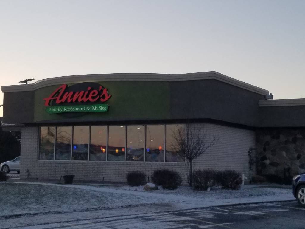 Annies Family Restaurant & Bakery | bakery | 33427 Plymouth Rd, Livonia, MI 48150, USA | 7344214349 OR +1 734-421-4349