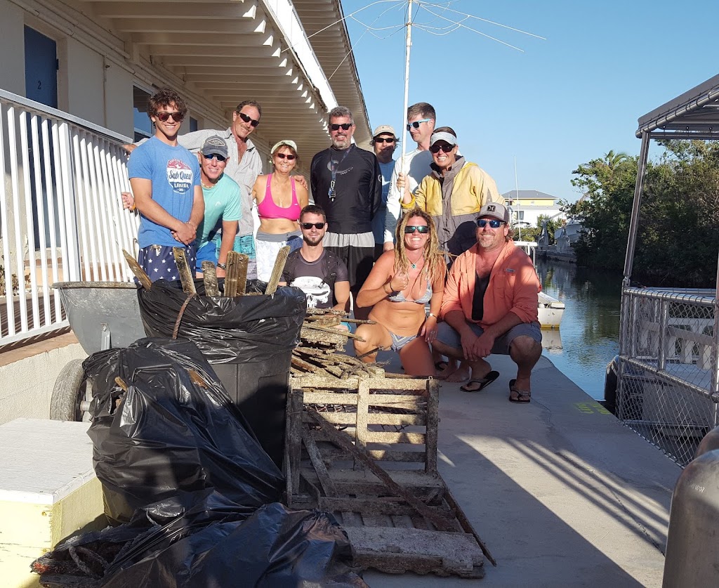 Looe Key Reef Resort & Dive Center | restaurant | 27340 Overseas Hwy, Ramrod Key, FL 33042, USA | 3058722215 OR +1 305-872-2215