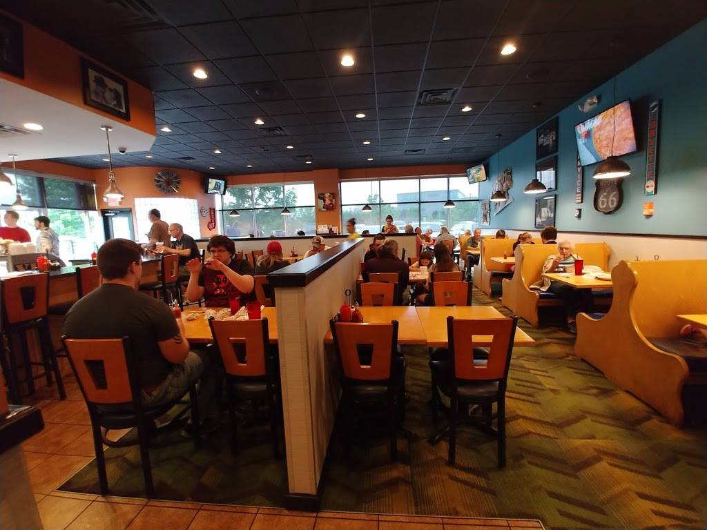 Blue Ash Chili | restaurant | 4200 Aero Dr # L, Mason, OH 45040, USA | 5134929650 OR +1 513-492-9650