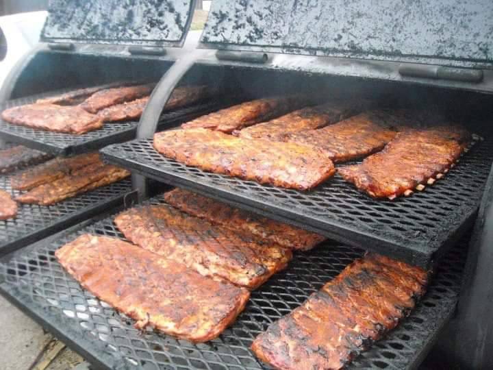 The Traveling Texas Smoke Shop | restaurant | 368 NH-104 #2, Meredith, NH 03253, USA | 6033931189 OR +1 603-393-1189