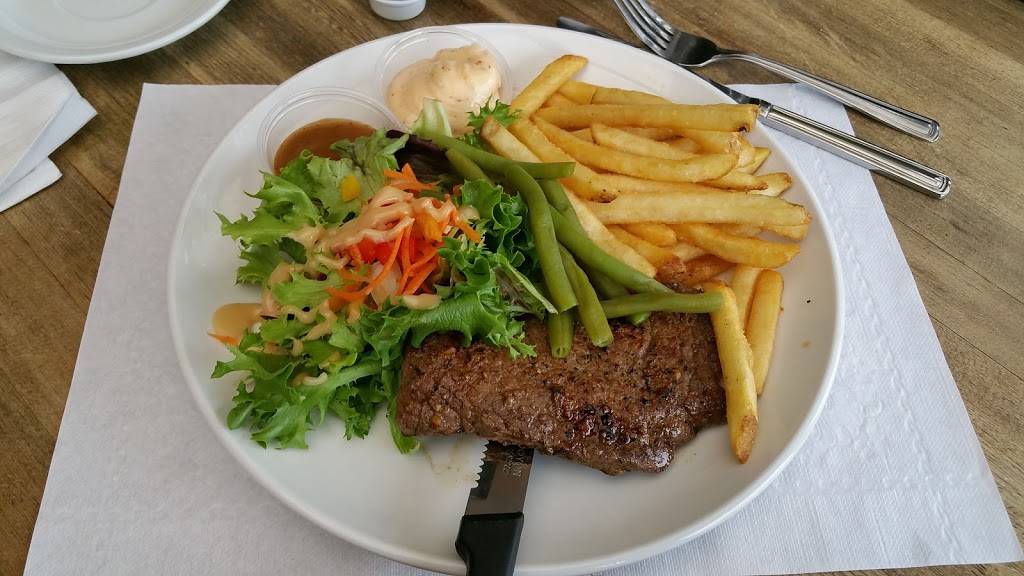 Bistro de la Gare | restaurant | 248 Rue Lindsay, Drummondville, QC J2C 1P1, Canada | 8194770877 OR +1 819-477-0877