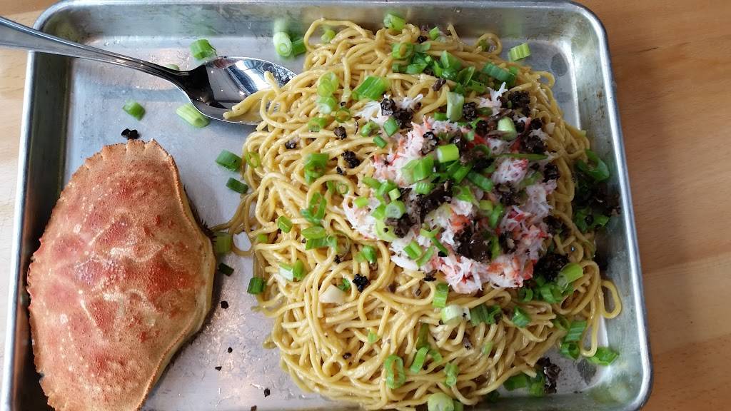 EMC Seafood & Raw Bar Oxnard | restaurant | Space 3015, 511 Town Center Dr Space 3015, Oxnard, CA 93036, USA | 8052784997 OR +1 805-278-4997