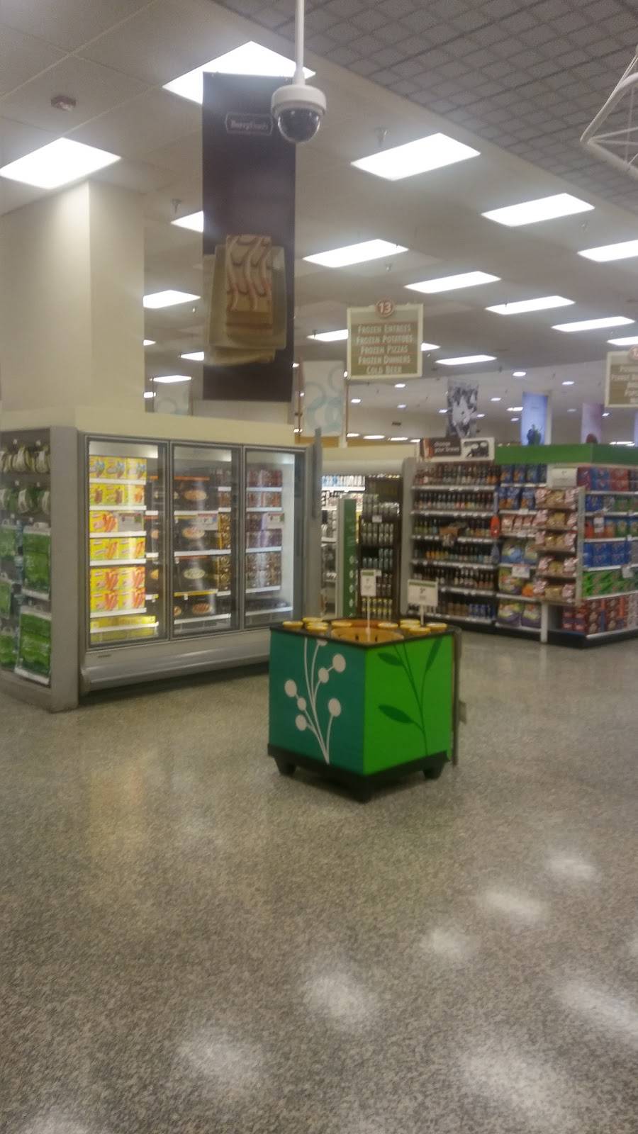 Newberry Square | shopping mall | 1200 NW 76th Blvd, Gainesville, FL 32606, USA | 8136644800 OR +1 813-664-4800